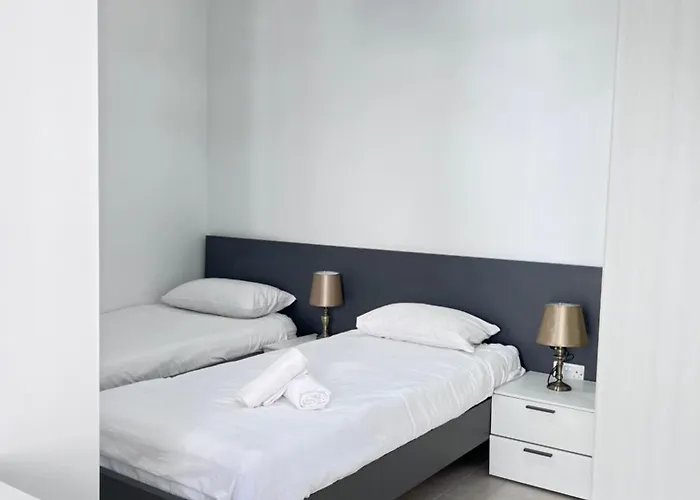 Sunshine Court No 3 Apartment Sliema